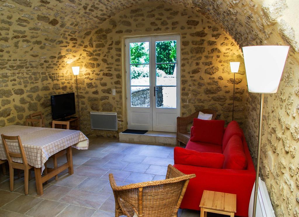 La Moutiere Hotel Colonzelle Ruang foto