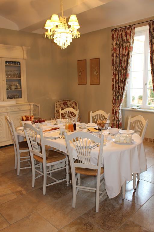 La Moutiere Hotel Colonzelle Bagian luar foto